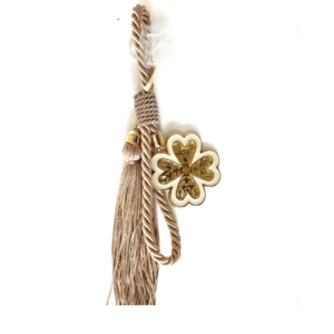 Μπομπονιέρα με τετράφυλλο τριφύλλι